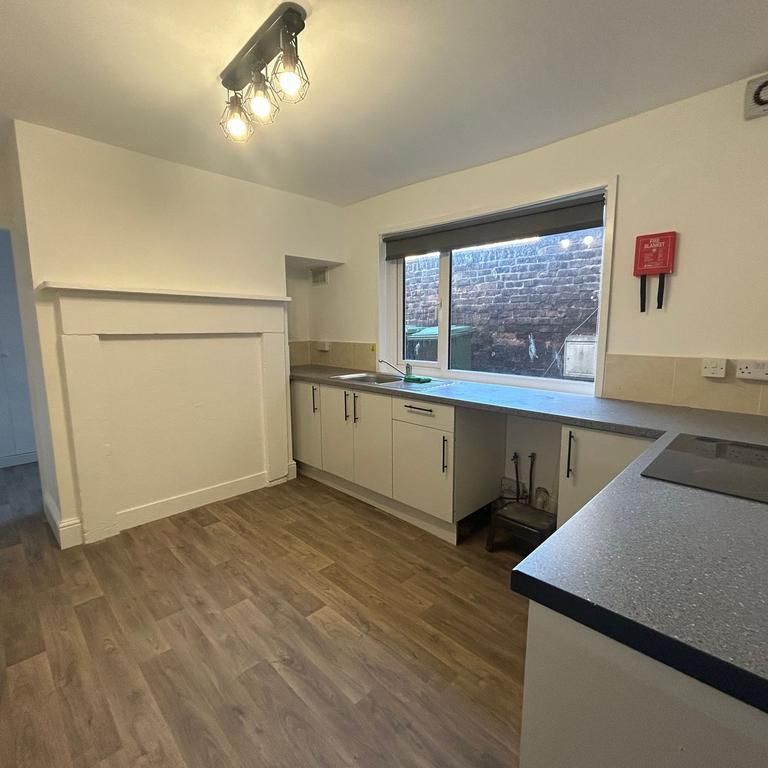 1 bedroom property to rent - Photo 1