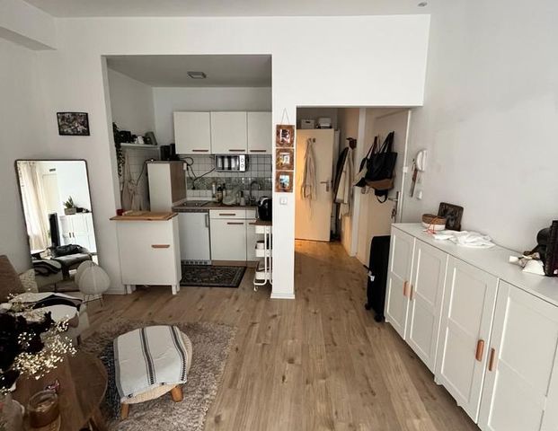 Nachmieter zum 1.12.25 möblierte Wohnung - Foto 1