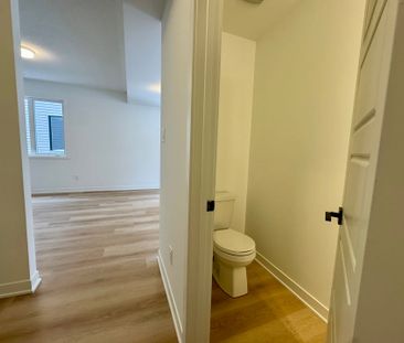 For Lease - 607 Bee Pollen Way, Kanata, Ontario - Photo 4