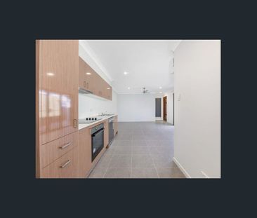 2/62 Wicker Road, Park Ridge, Qld 4125 - Photo 6