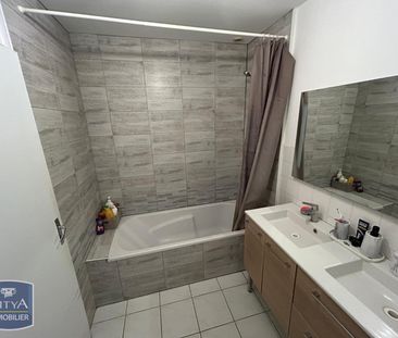 Location Maison 4 pièces 76m² CHOLET 49300 - Photo 3