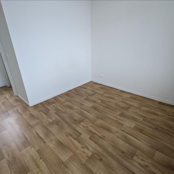 2 pièces - 46 m² - 1er étage - Colocation non autorisée - Photo 1