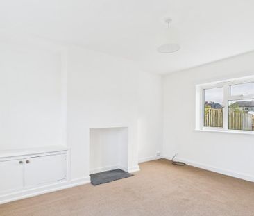 2 bedroom semi-detached house to rent - Photo 5