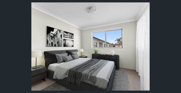 Modern & Spacious 2-Bedroom Unit with Pool - Photo 1