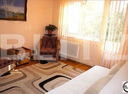 Inchiriere 2 camere, 49 mp, complet mobilat si utilat, zona linistita - Photo 4