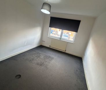 2 Bed Flat, Elvan Street, G32 - Photo 2
