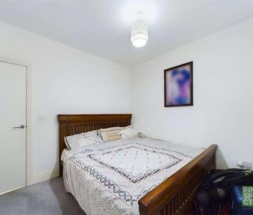 Johnstone Close, Bracknell, Berkshire, RG12 - Photo 3