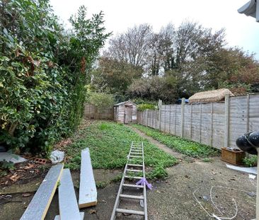 3 bedroom terraced house to rent - Photo 6