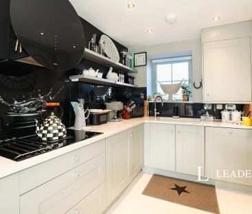 3 bedroom terraced house to rent - Photo 6
