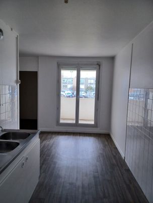 Appartement 3 pièces - 73m²-Vaulx en Velin - - Photo 1