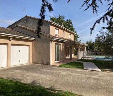 Maison à louer - 6 pièces - 165 m² - Photo 1
