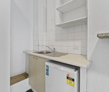 Redfern - Photo 5