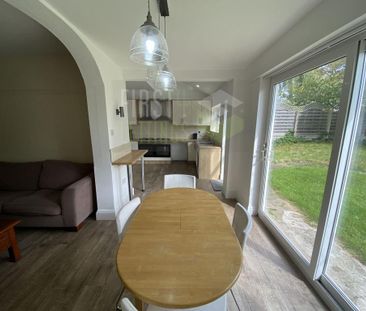 6 bedroom detached house to rent - Photo 1