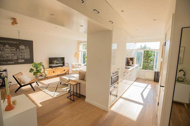 De Baarsjes | One Bed + guest, baby, office room - Foto 1