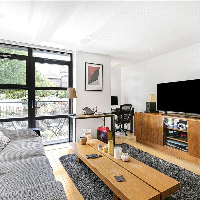 Scott Avenue, Putney, SW15 3PA - Photo 1
