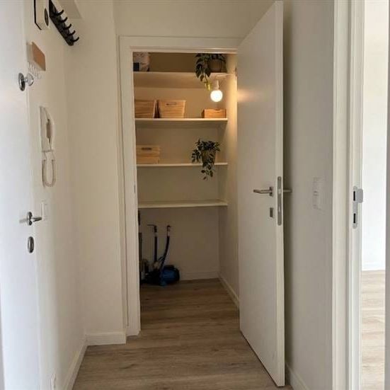 Appartement te huur - Photo 1
