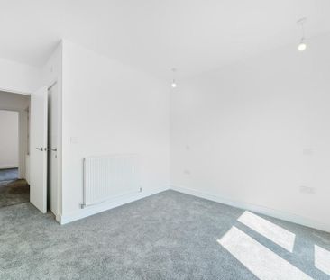 4 bedroom house to rent - Photo 3