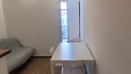 Apartamento de alquiler en Carrer del Regent Mendieta, 22, La Maternitat i Sant Ramon - Foto 2