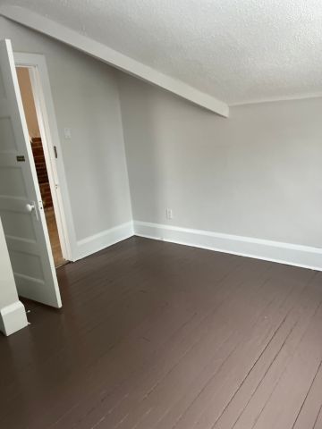 For Lease - 440 Avenue Road Unit# 3rd Floor, Toronto, Ontario - Photo 2