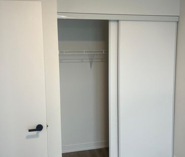 For Lease - 195 Commerce Street, Vaughan, Ontario - Photo 4