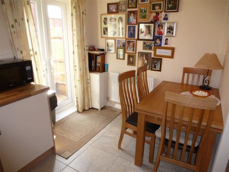 Cranley Crescent, AYLESBURY - Photo 4