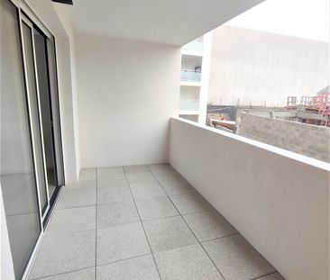 Location Appartement 2 pièces 40m² NIMES 30900 - Photo 5