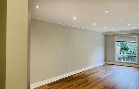 For Lease - 2955 Thomas Street Unit# 32, Mississauga, Ontario - Photo 3