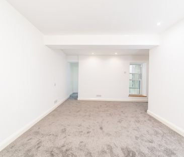 4 bedroom terraced maisonette to rent - Photo 4