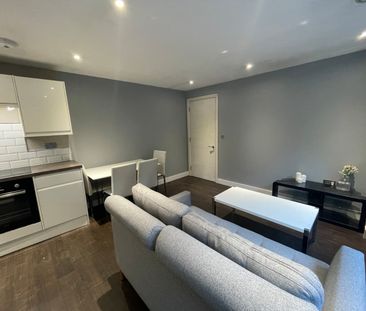 1 bedroom apartment to rent - Photo 2