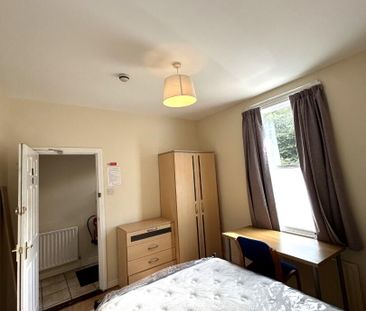 29 Malone Place, BT125FD, Belfast - Photo 5