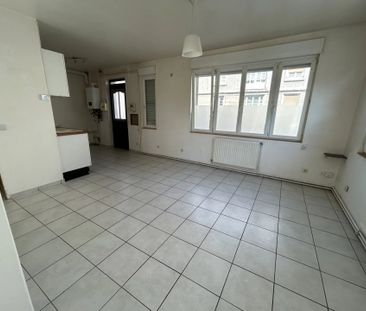Location Appartement 3 pièces 46m² BOULOGNE SUR MER 62200 - Photo 1