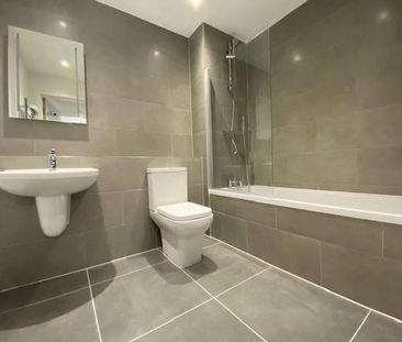 Broadway, Peterboough - Photo 3