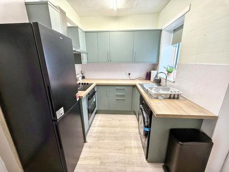 2 bedroom terraced house to rent - Photo 5