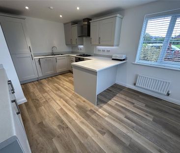 3 bedroom detached house to rent - Photo 5