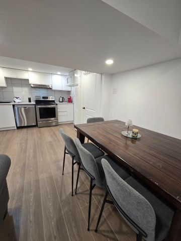 For Lease - 55 Queens Court Unit# Bsmt, East Gwillimbury, Ontario - Photo 3