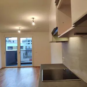 Ab 1. November Moderne und helle 2-Zimmer-Wohnung inkl. Tiefgaragenplatz - Photo 1