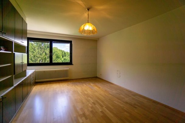 3-Zimmer-Miete mit grünem Fernblick im Stadtzentrum von Pressbaum - Photo 1