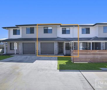 PRIME LOCATION READY TO CALL HOME!! - Photo 5