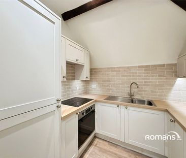2 bedroom apartment to rent - Photo 3