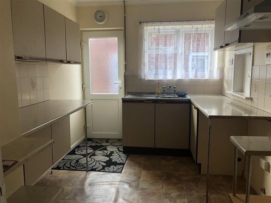 Kennedy Close, DEREHAM - Photo 1