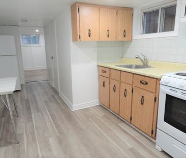 For Lease - 328 Linsmore Crescent Unit# (lower level), Toronto, Ont... - Photo 1