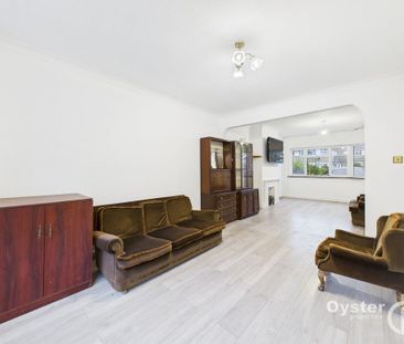 3 bedroom semi-detached house to rent - Photo 2