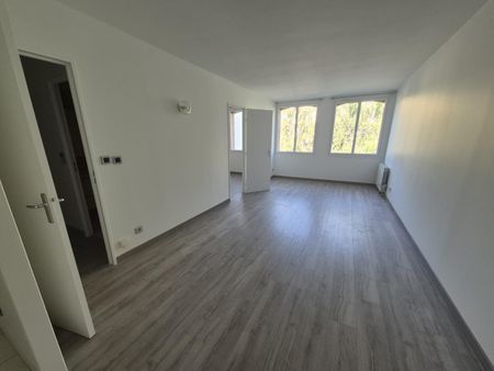 Location Appartement 2 pièces 44m² LILLE 59800 - Photo 2