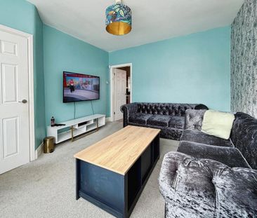3 bedroom terraced house to rent - Photo 5