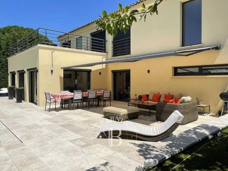 SAINT-TROPEZ - VILLA 4 CHAMBRES - PISCINE - Photo 4