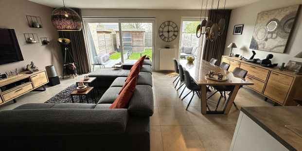 Woning te huur in Lichtervelde voor € 1.150 met 3 slaapkamers - Foto 1