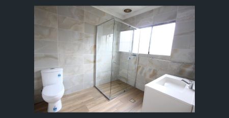 Spacious family home - Photo 2