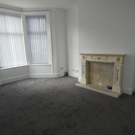 Egerton Road Flat 1 - Photo 1