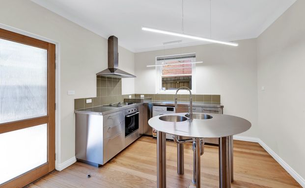 Stylish apartment with high-quality finishings - Photo 1