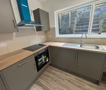 2 bedroom terraced house to rent - Photo 5